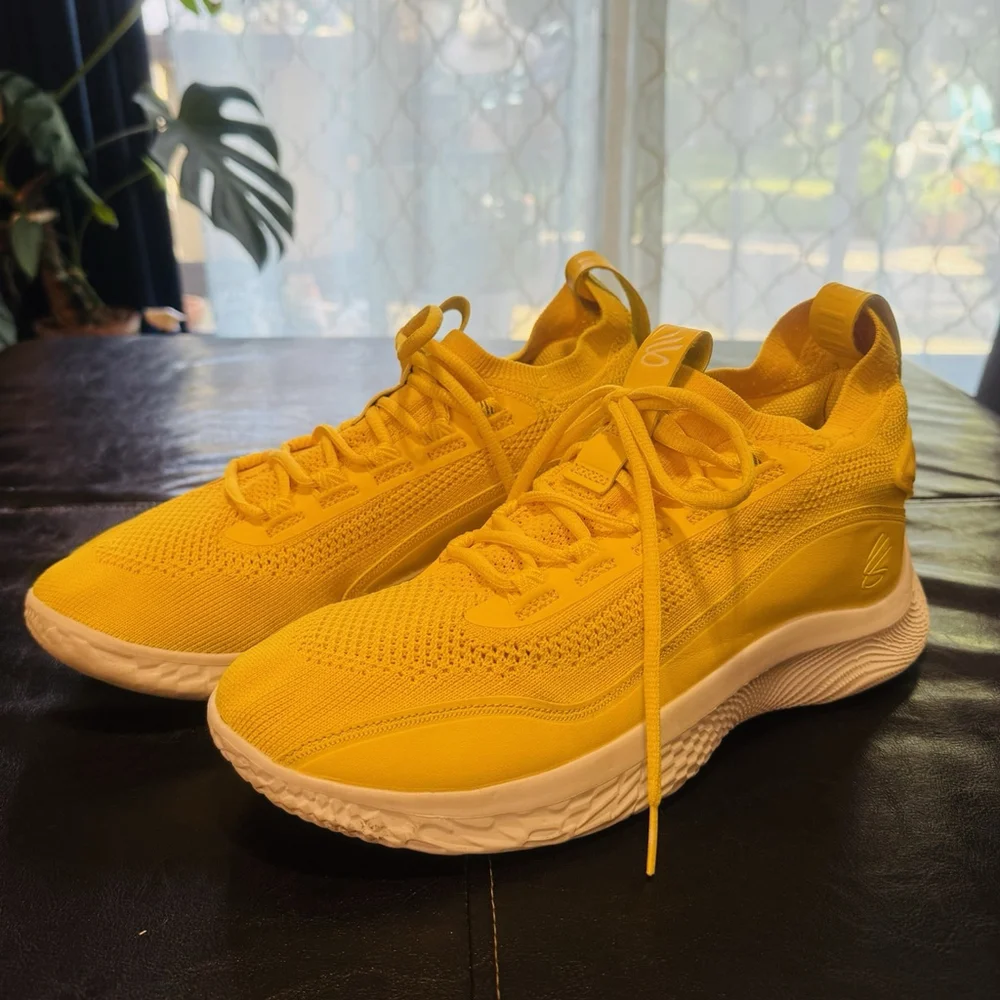 Under Armour Curry TB 8 Sneakers Men Size:12 Flow Smooth Butter Yellow